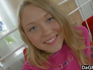 Making His gorgeous Russian girlfriend Orgasm With Toys